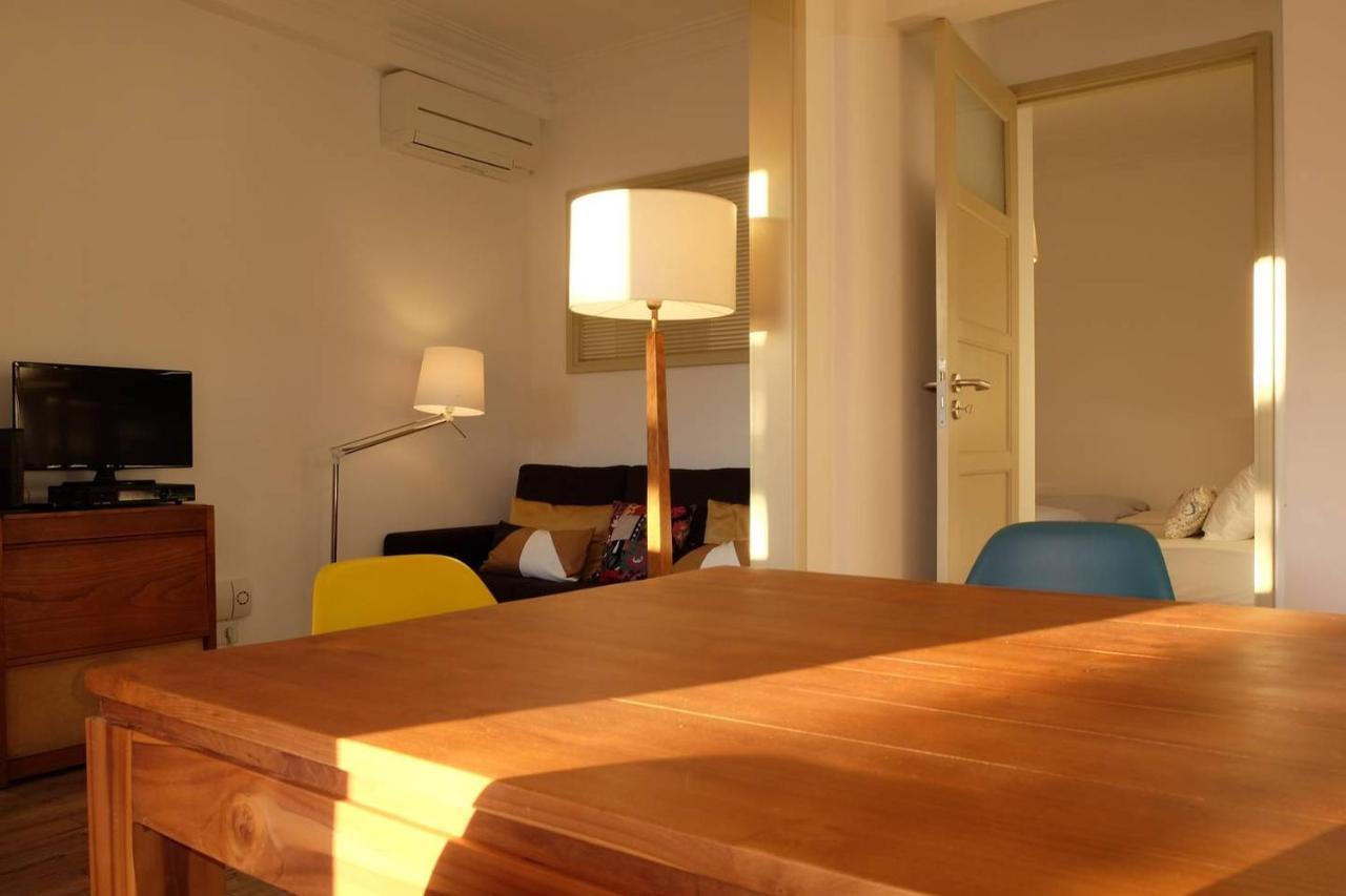 2 Bedroom W/garden And Pantheon Views Apartment *